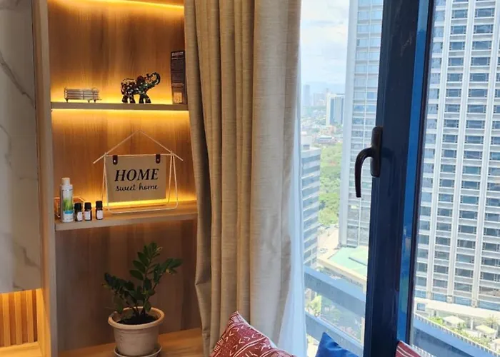 Air Makati Sophisticated Living 300 Mbps *